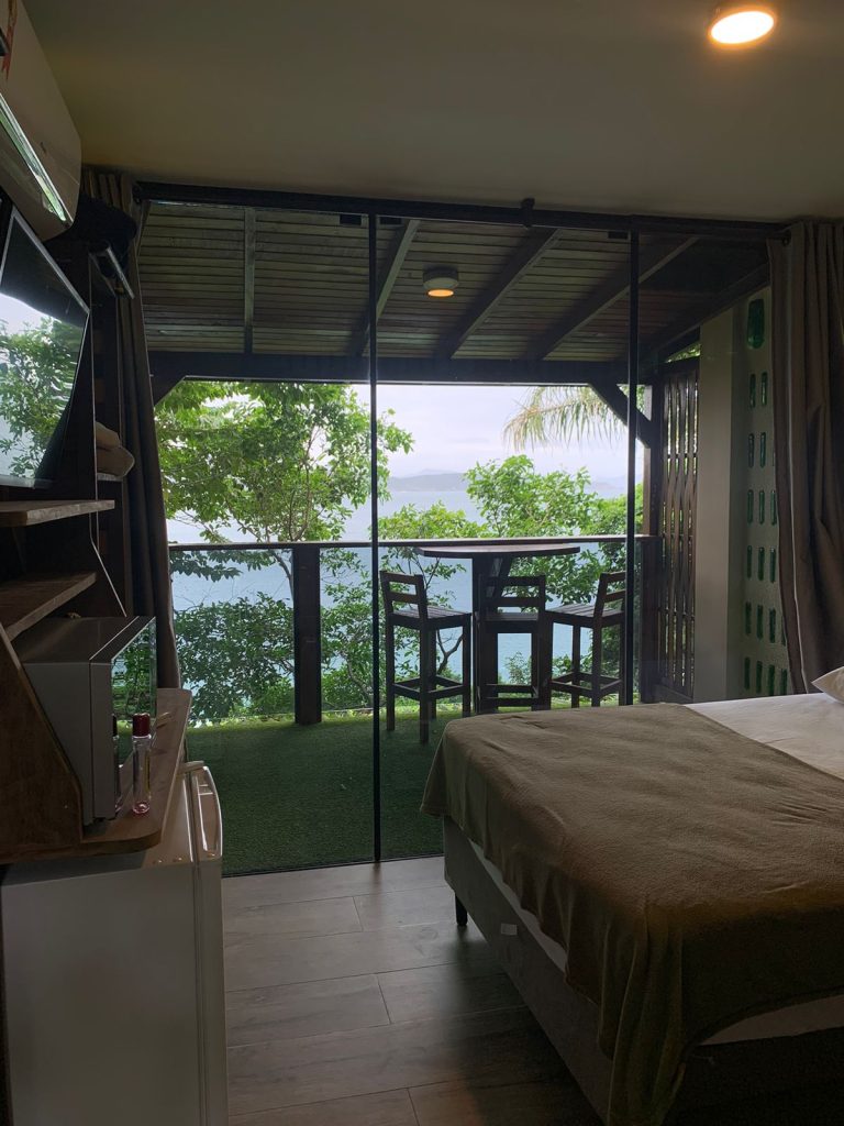 53e47b57-6c98-40c1-8603-52cf6044d926